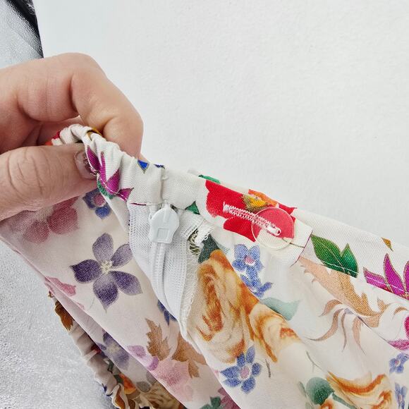 Vintage 90s Silk Floral Maxi Skirt 8 - Picture 6 of 7